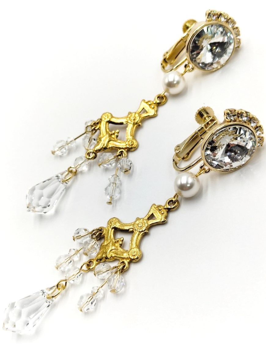 AC9998037　EARRING