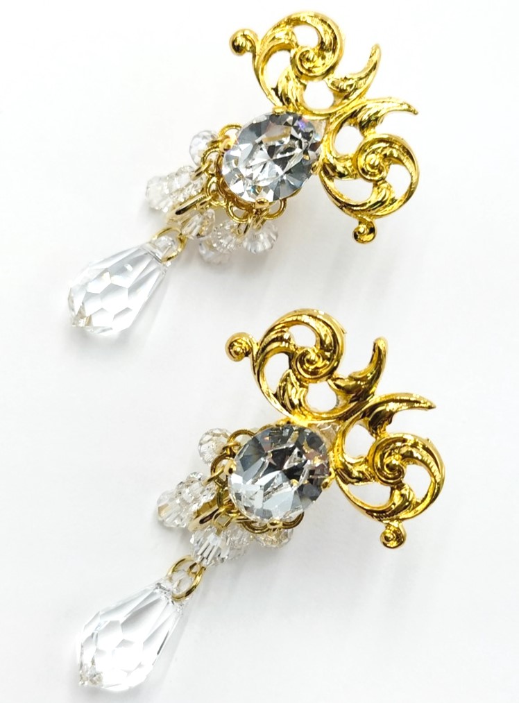 AC9998039　EARRING