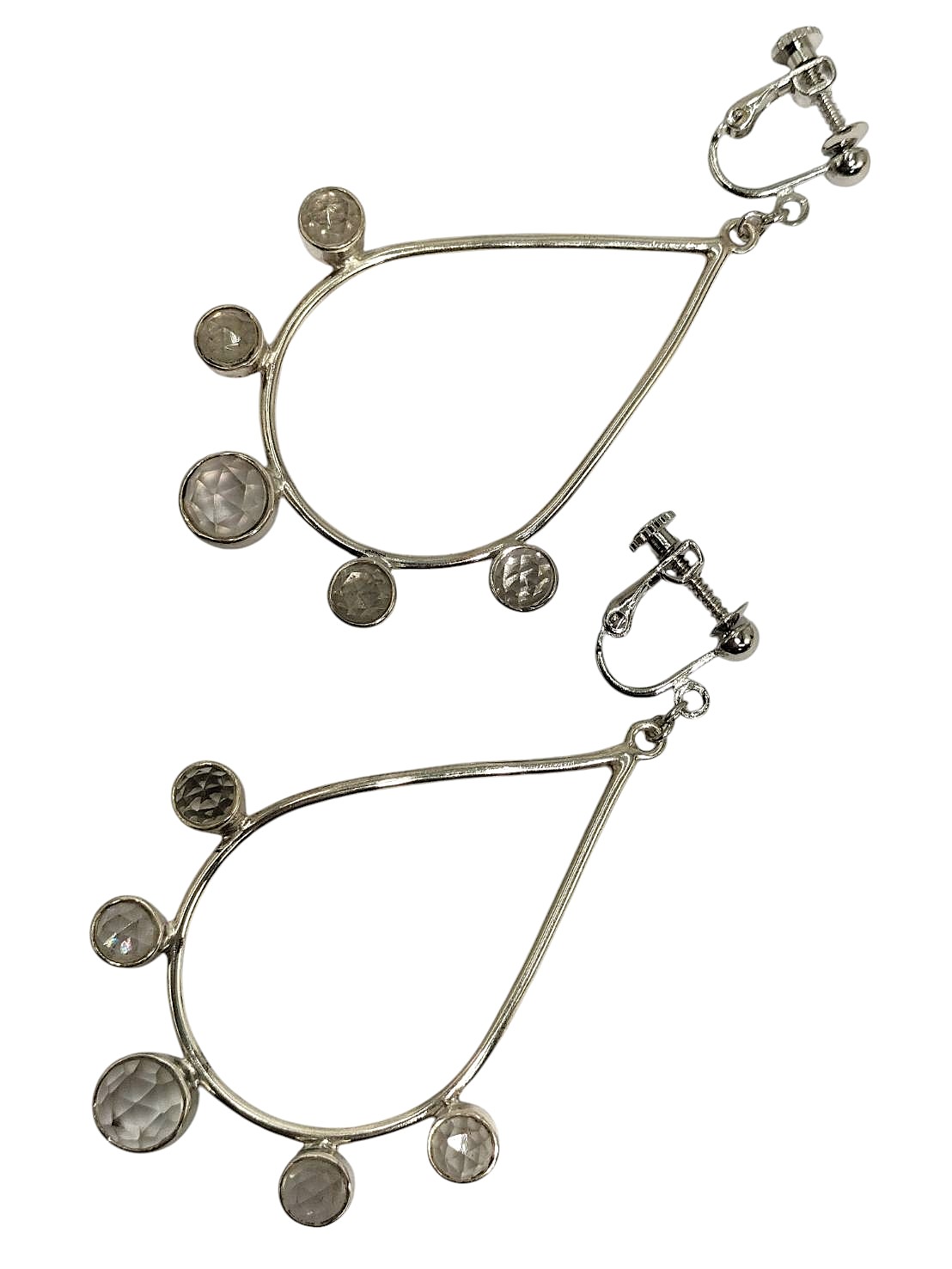 AC9998740　EARRING