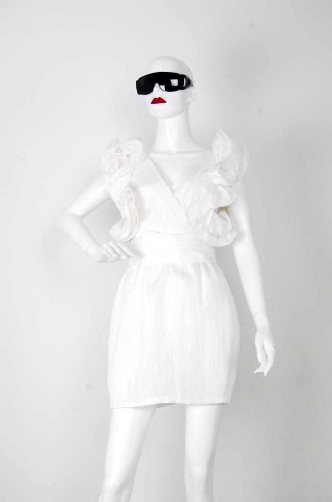 ADR001518 ホワイトドレス