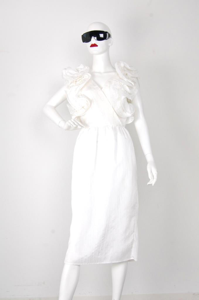 ADR001519 ホワイトドレス