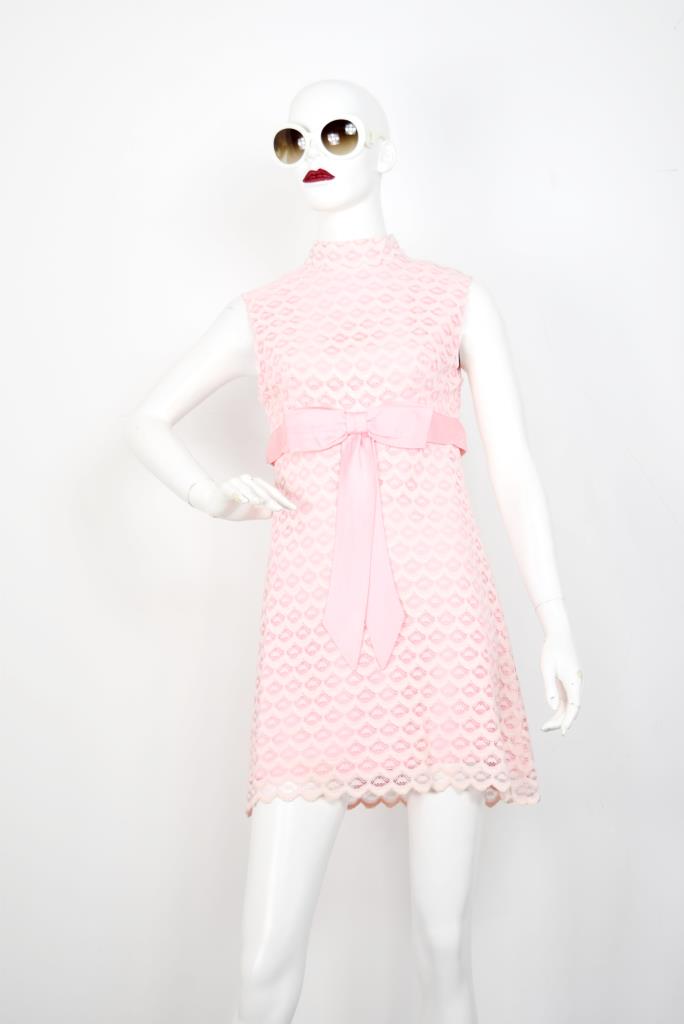 ADR001798 ピンクレースハイネックドレス