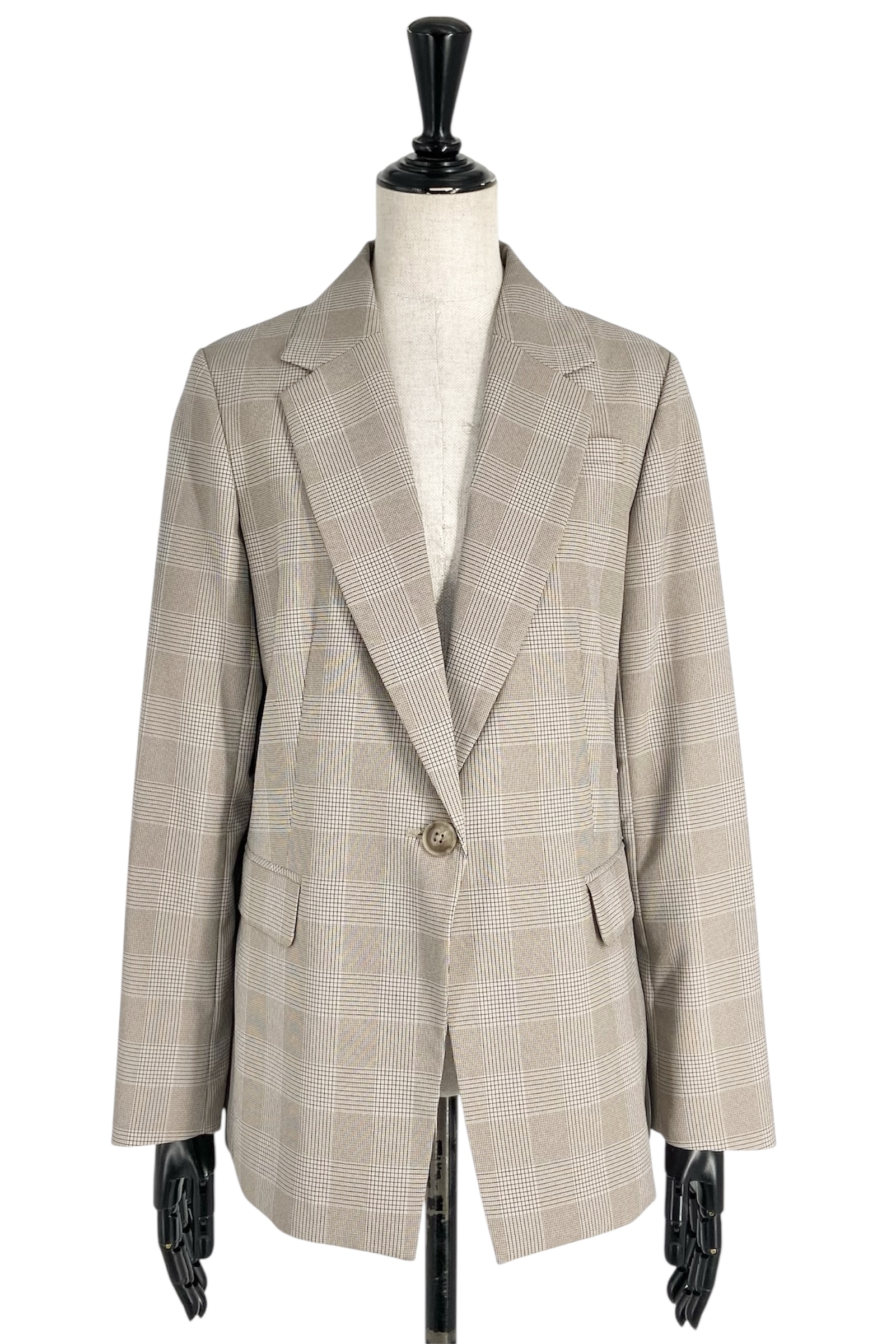 OU556088 SUIT SELECT