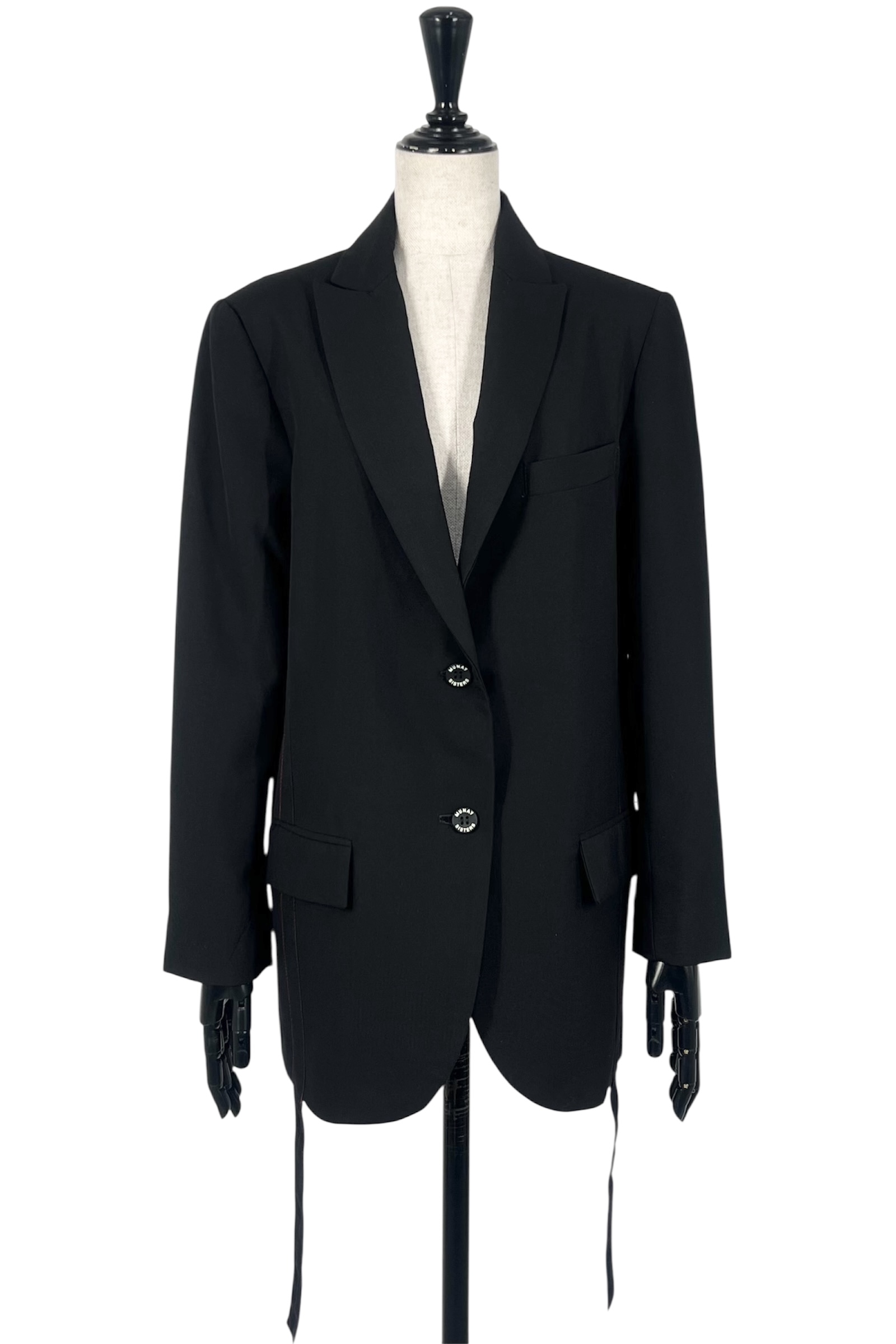 OU556115 MUNAY SISTERS