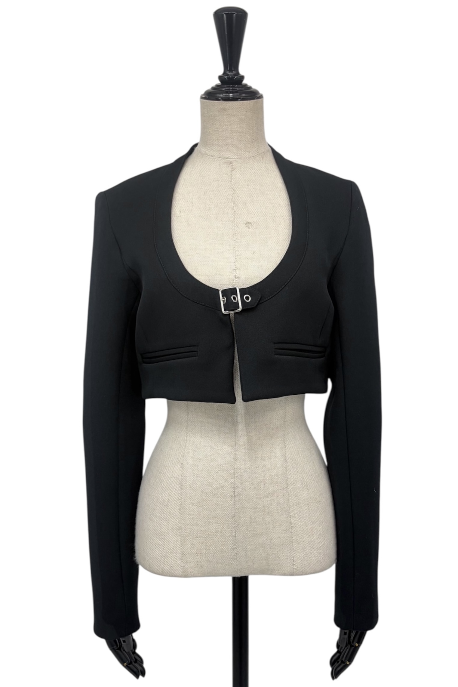 OU556225 courreges