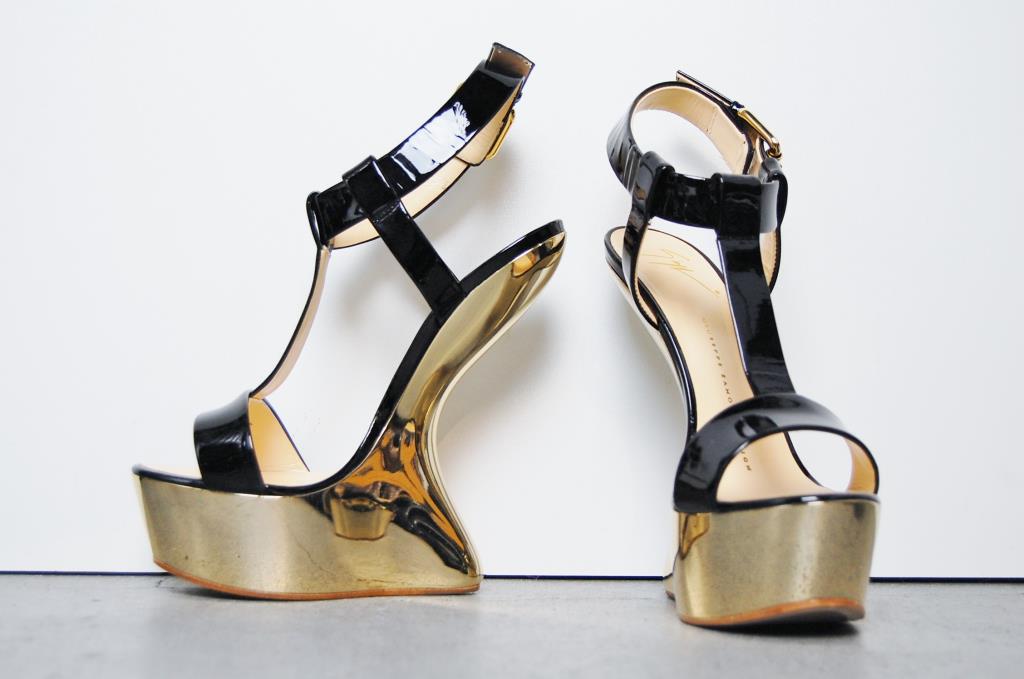 SH008131 GIUSEPPE ZANOTTI 37.5