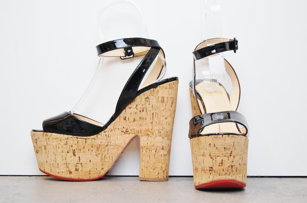 SH008151 Christian Louboutin 40