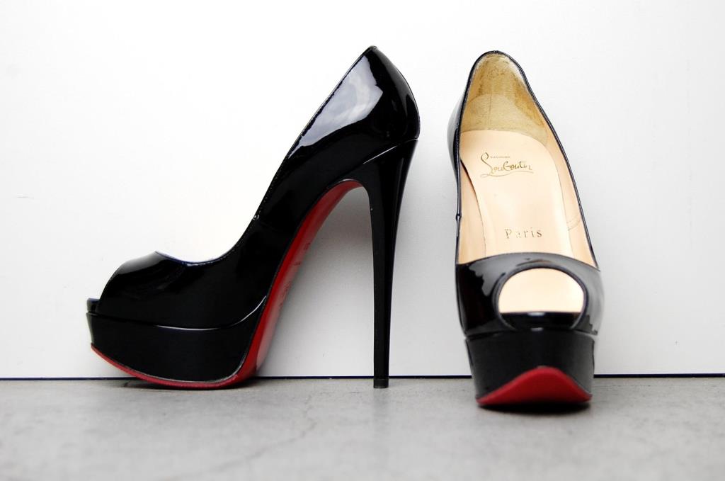 SH008347 Christian Louboutin 35.5