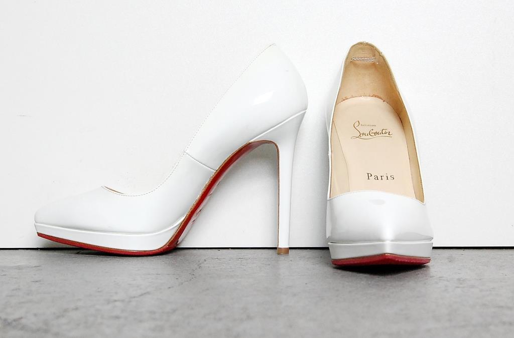 SH008437 Christian Louboutin 35.5