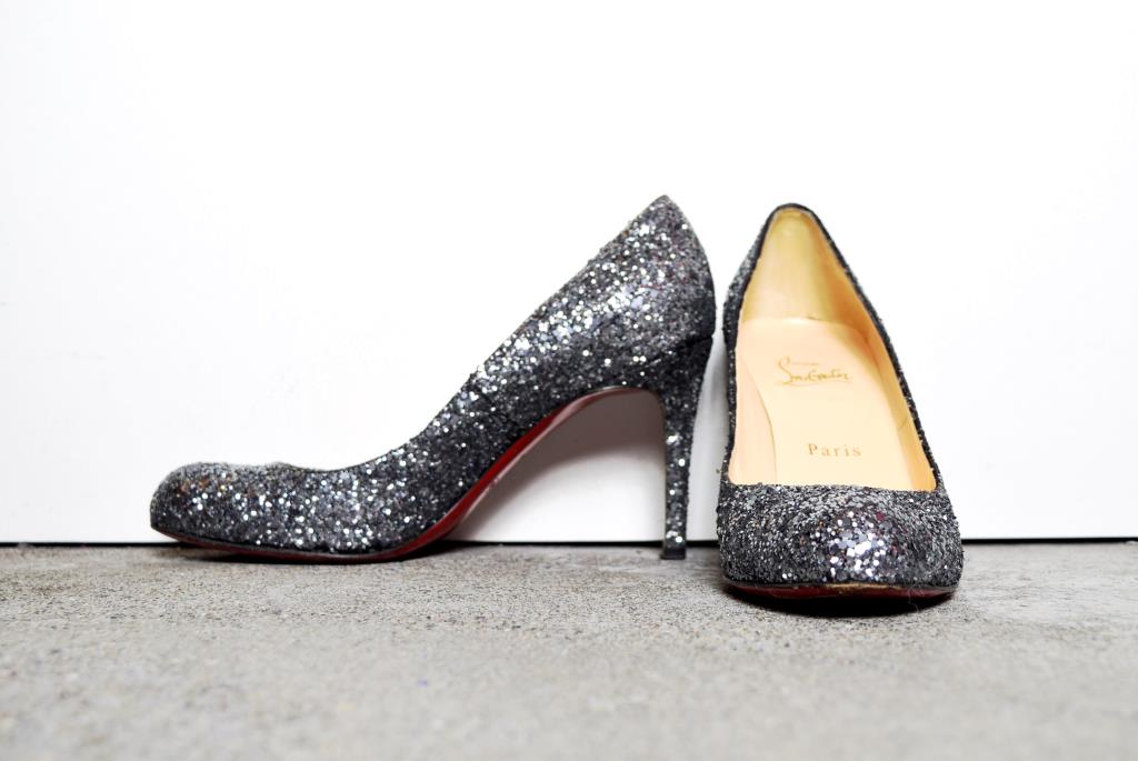 SH008894 Christian Louboutin 38.5