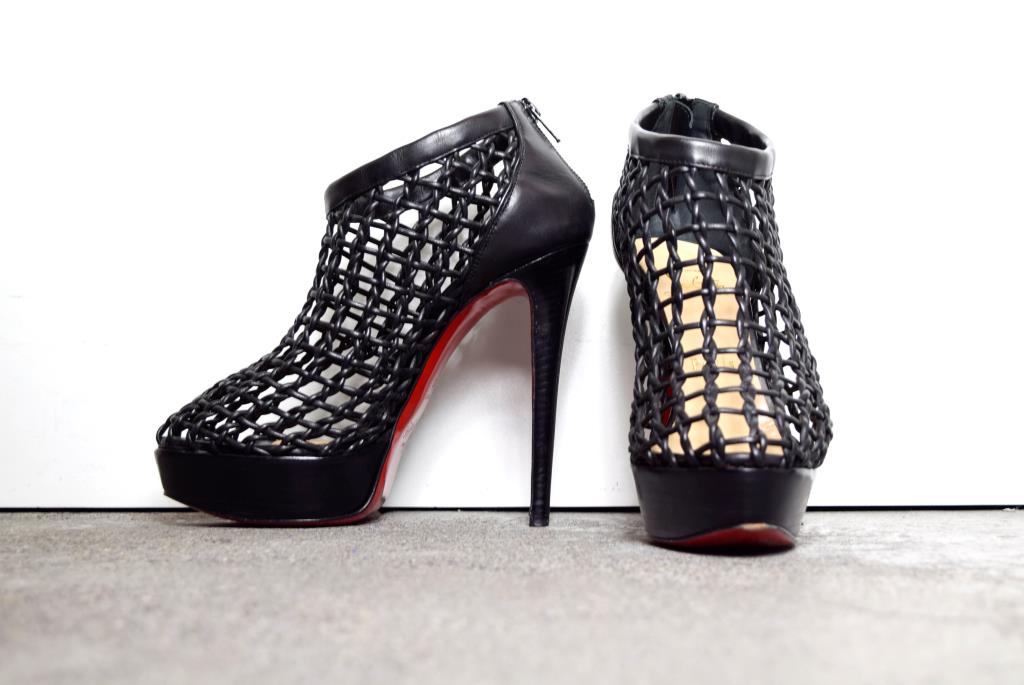 SH080000 Christian Louboutin 37