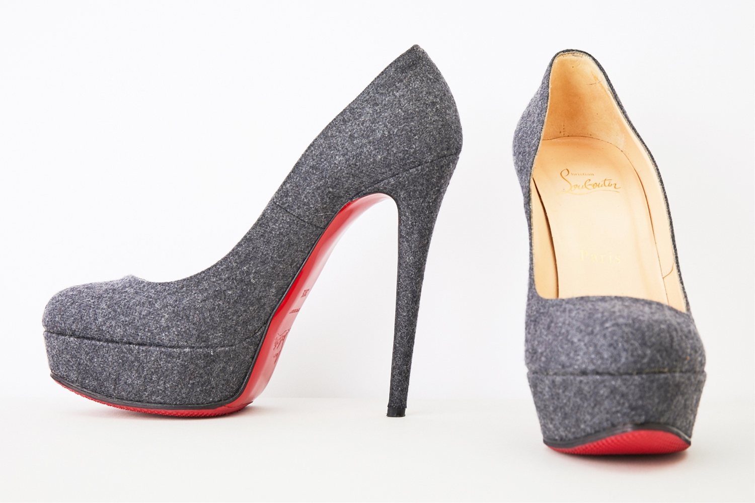 SH500008 Christian Louboutin 38.5