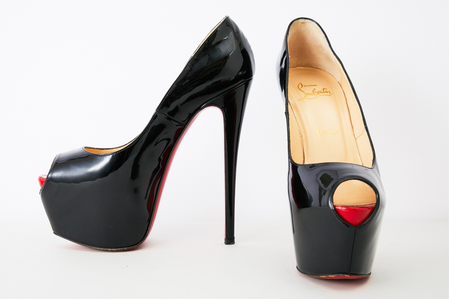 SH500090 Christian Louboutin 38