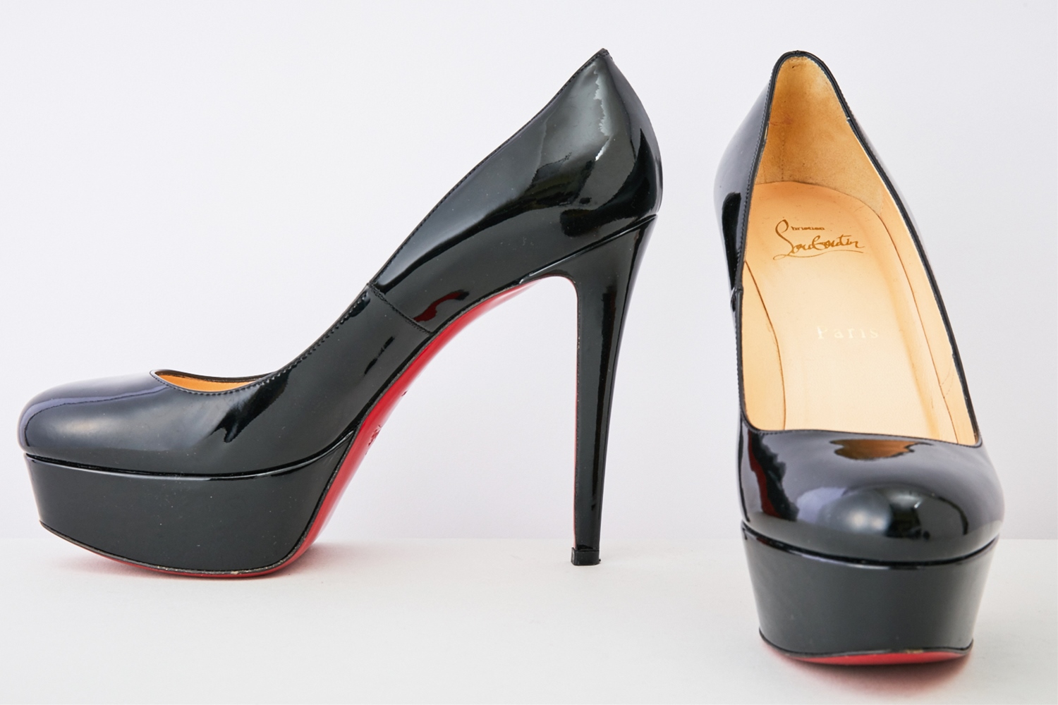 SH500520 Christian Louboutin 37.5