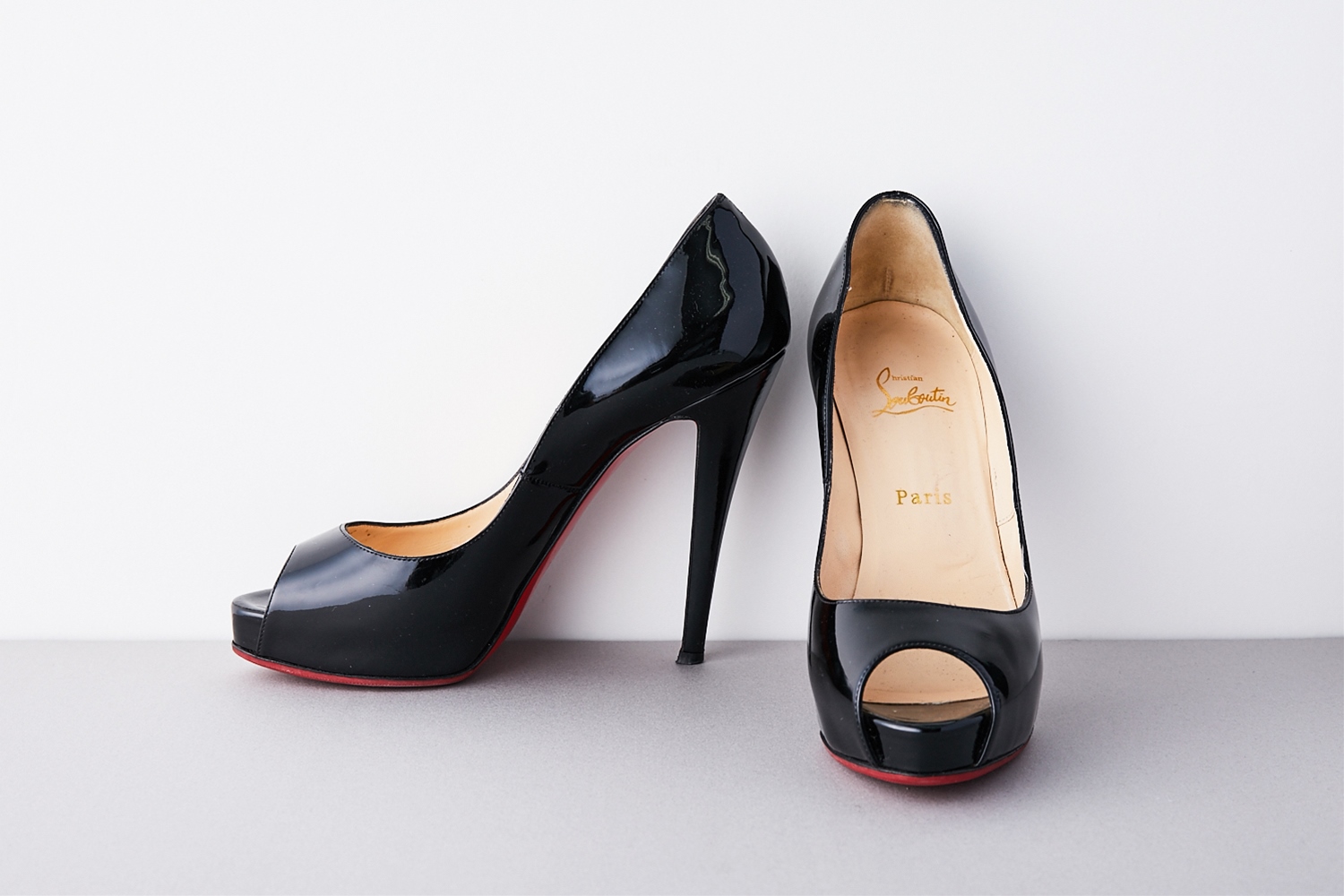 SH500870 Christian Louboutin 39