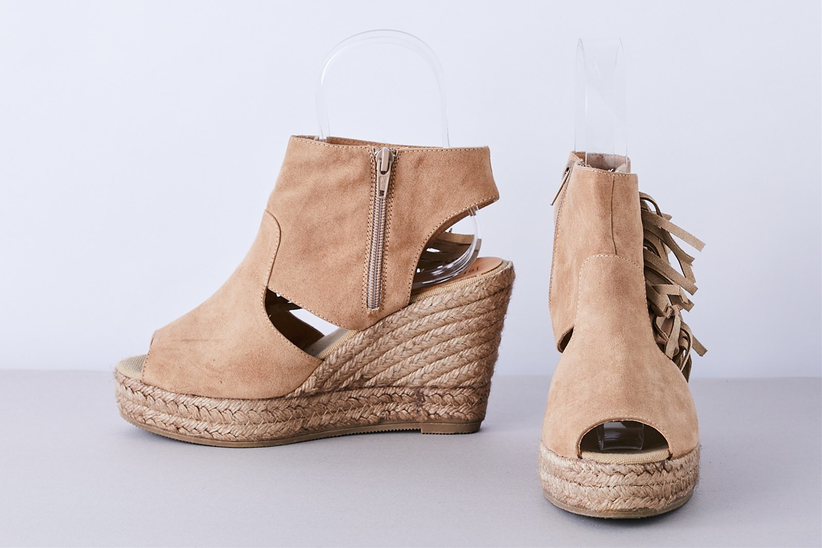 SH505089 Jeffrey Campbell 38