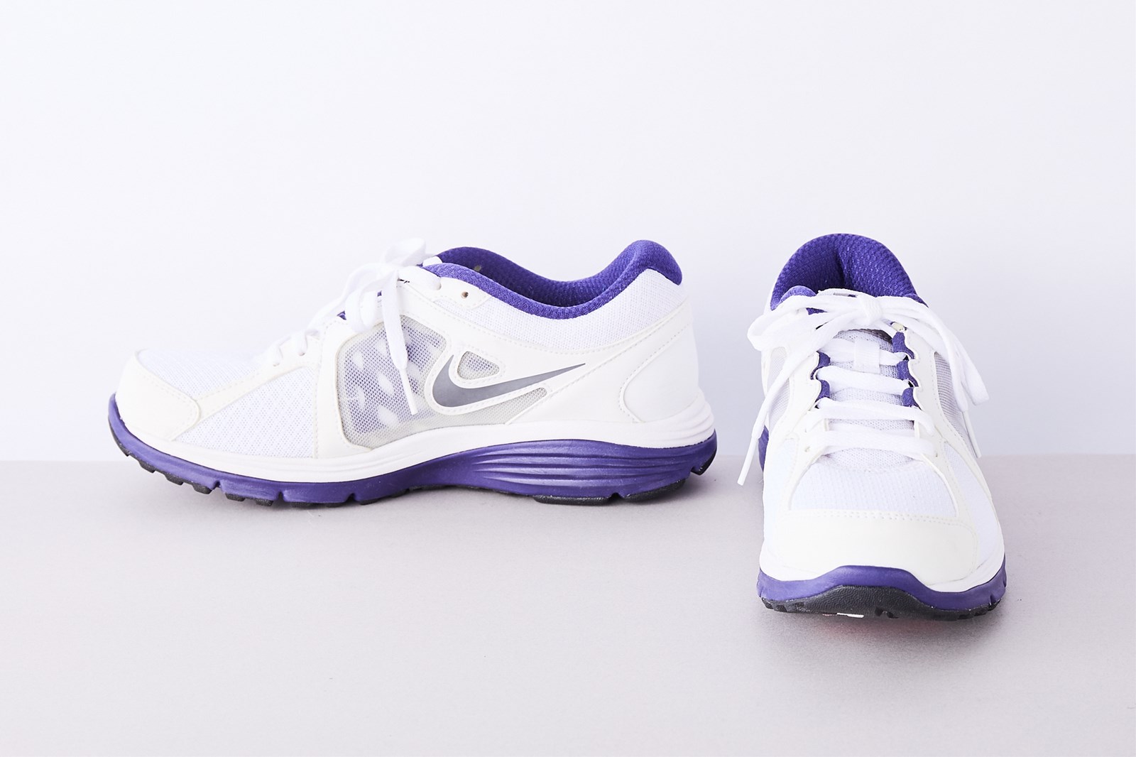 SH505588 NIKE 24.5