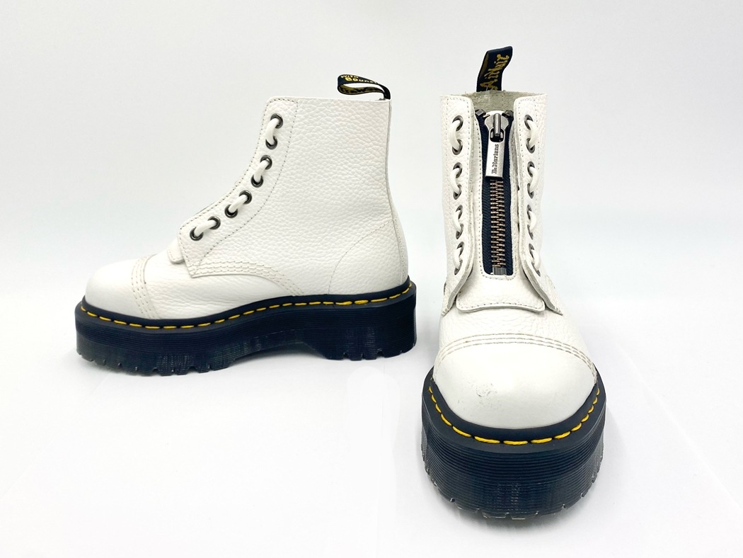 SH557126 Dr.Martens 38