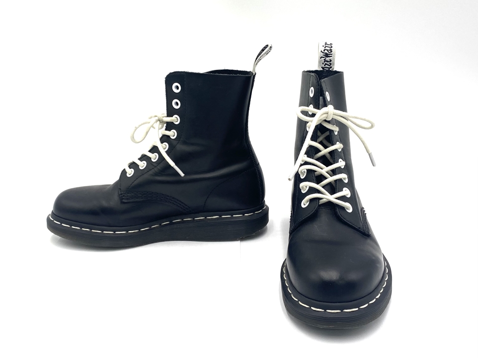 SH557128 Dr.Martens 37