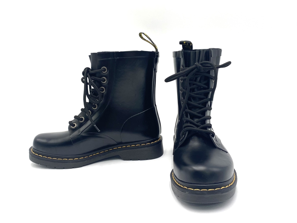 SH557129 Dr.Martens 39