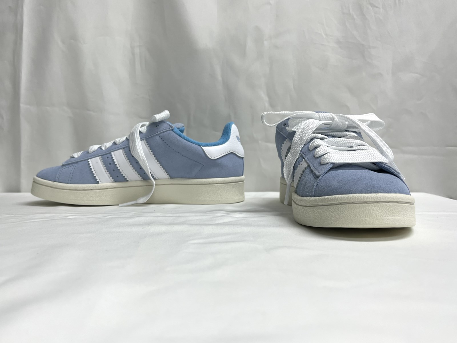 SH557143 adidas 24.5