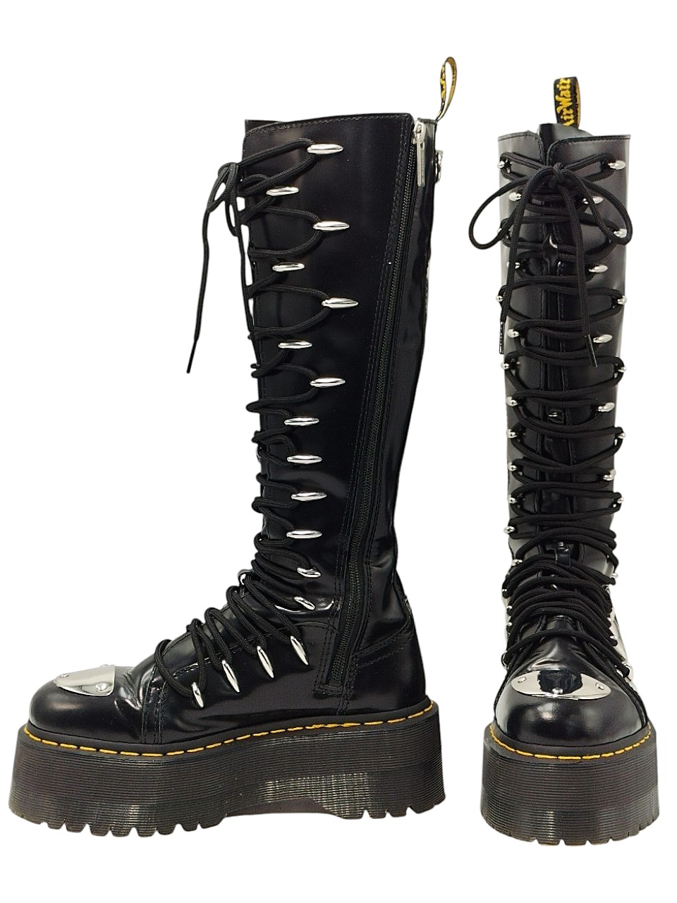 SH559022 Dr.Martens　37