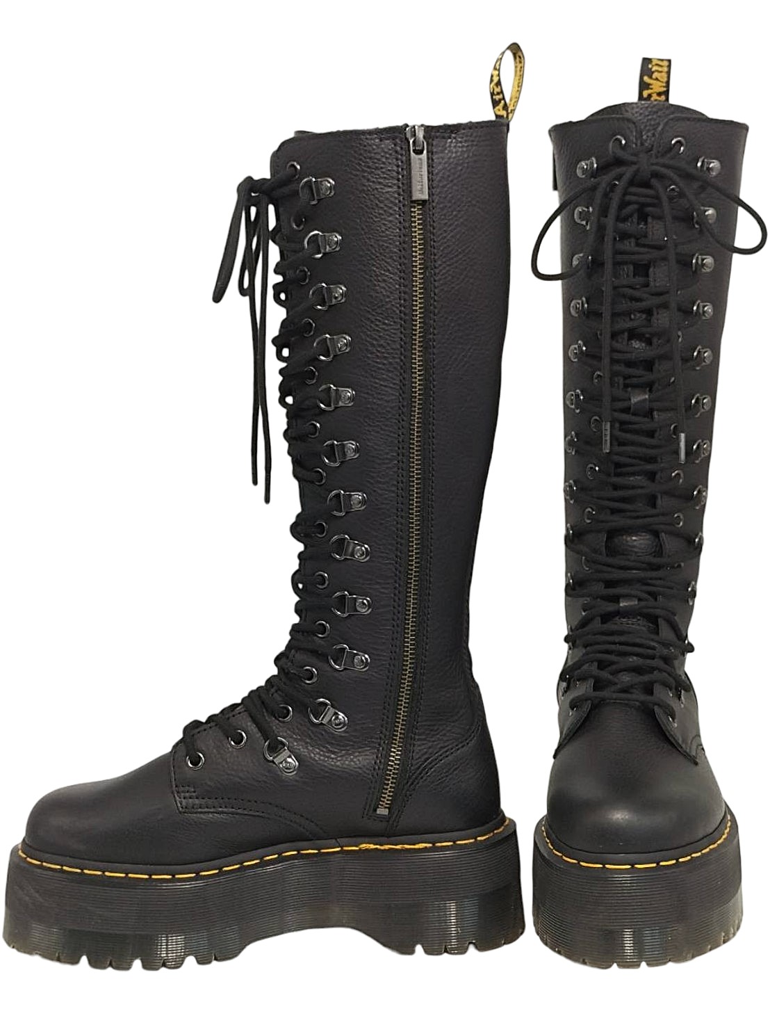 SH559043 Dr.Martens  39