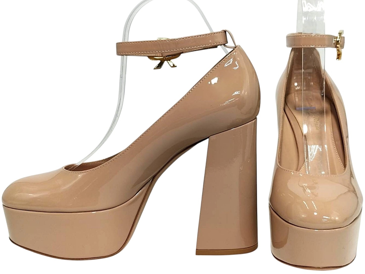 SH559073 Gianvito Rossi　38