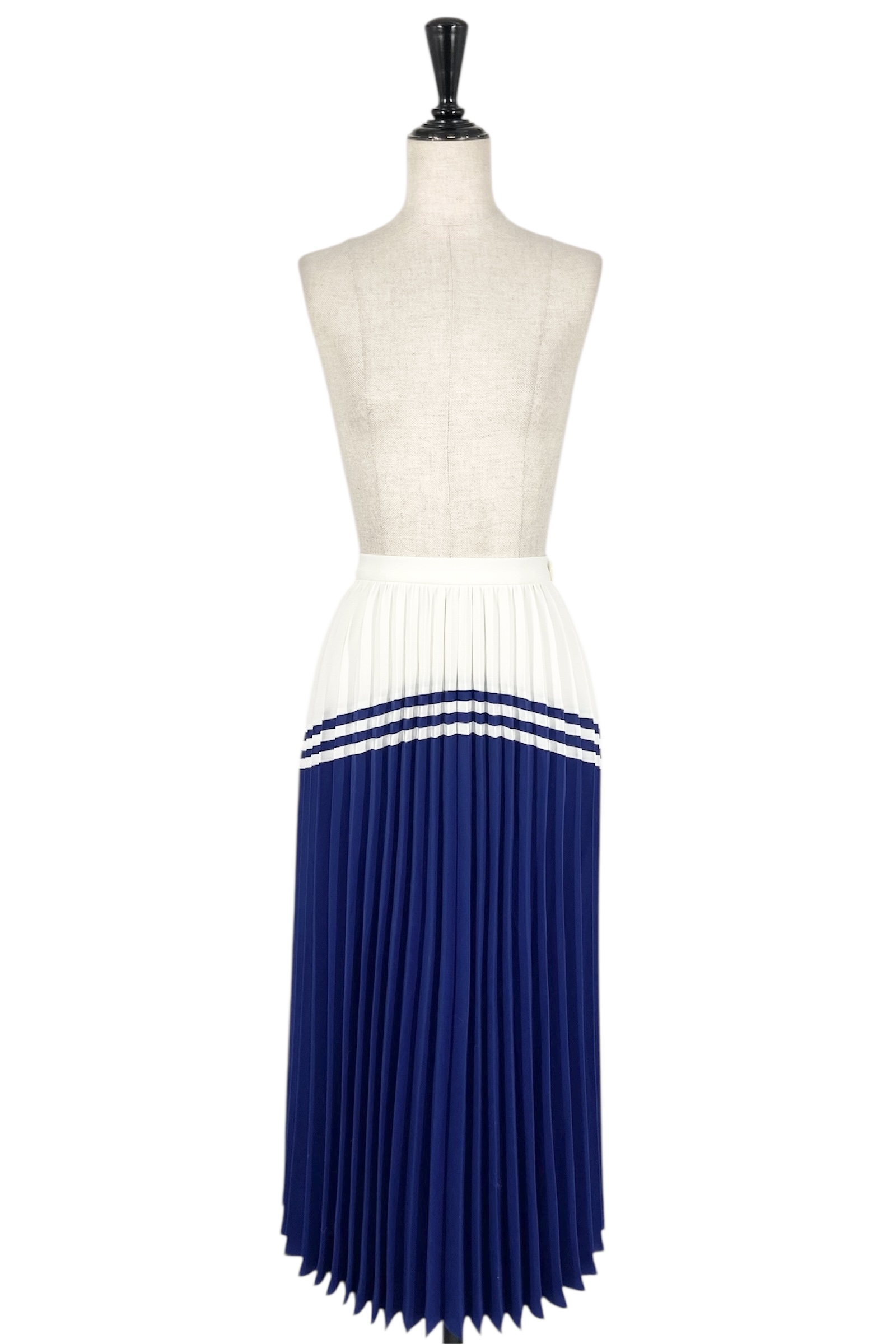 SK557243 CHARLES ANASTASE